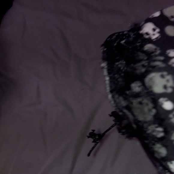 Tripp NYC womens MD gray skull  black lace ruffles skirt Hot Topic vintage NWOT - Picture 10 of 11